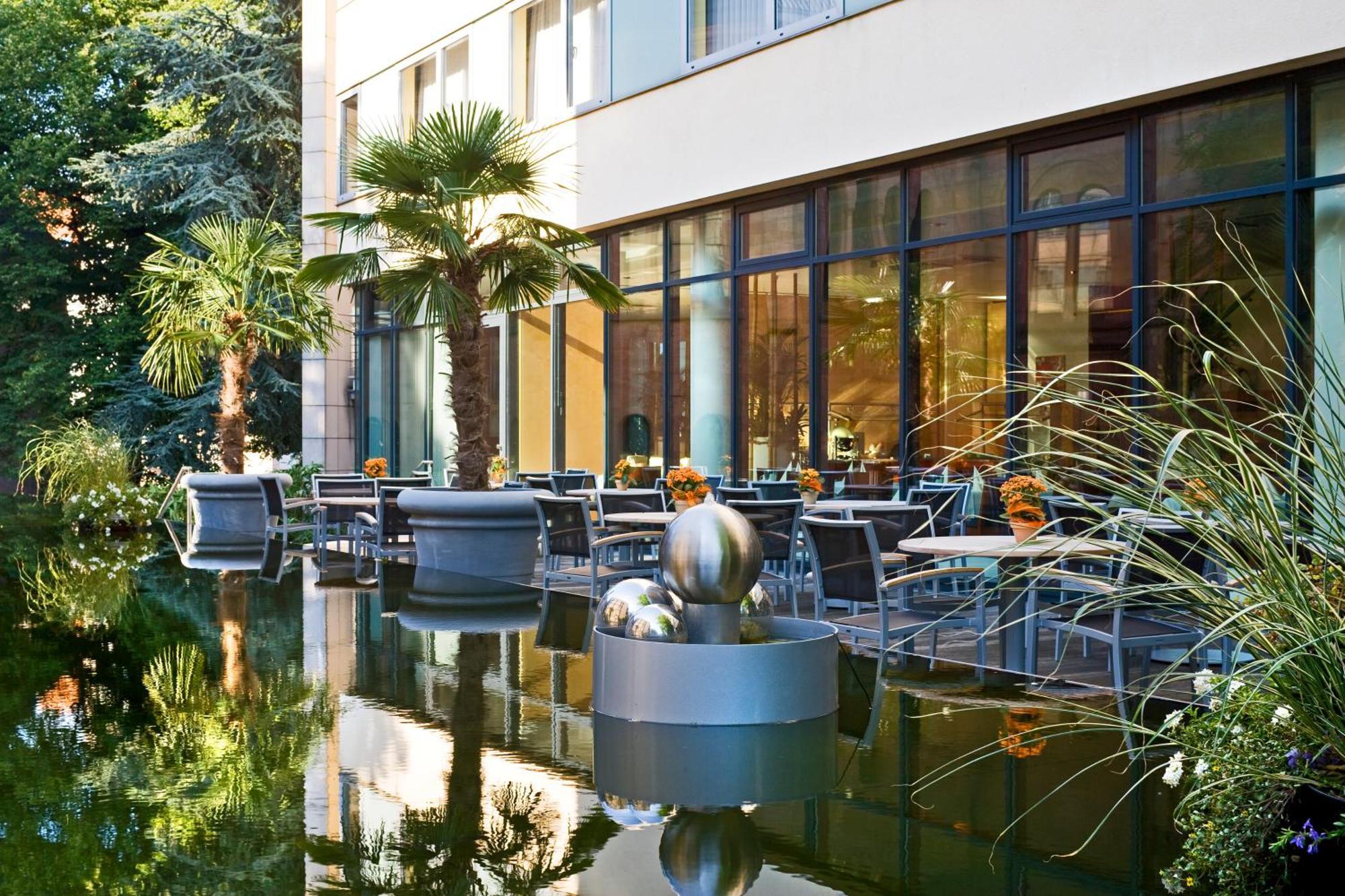 Mercure Hotel Plaza Essen Exterior photo